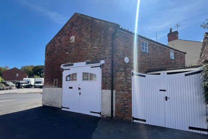 Workshop for sale in Patrington