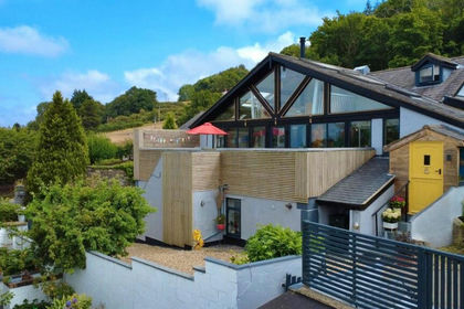4 acres of House with Land for sale in Abergele