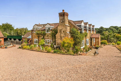 9.2 acres of House with Land for sale in Rock
