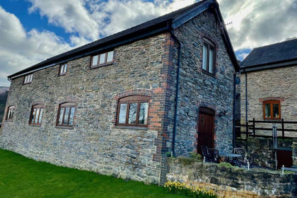 Land for sale in Llangollen