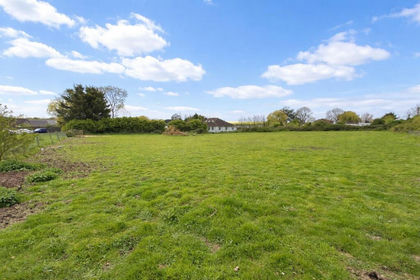2.2 acres of House with Land for sale in Eastchurch