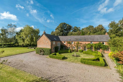 3 acres of Land for sale in Utkinton and Cotebrook