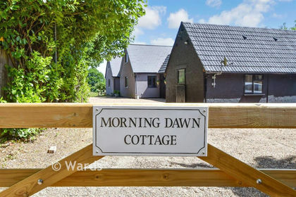 5.9 acres of Barn Conversion for sale in Hollingbourne