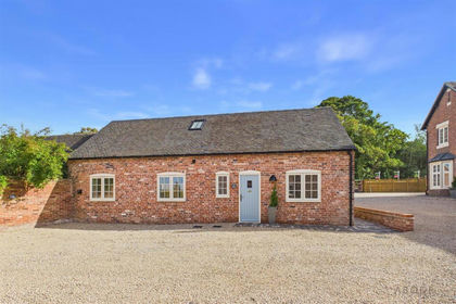 Barn Conversion for sale in Walton upon Trent