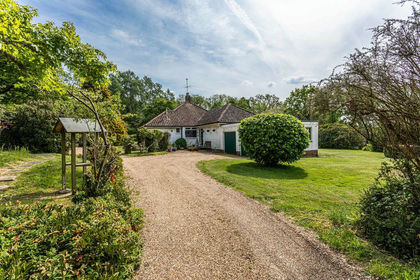 3 acres of House with Land for sale in Streat
