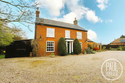 3.7 acres of House with Land for sale in Henstead with Hulver Street