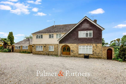 1.4 acres of Country Home for sale in Roxwell