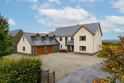 24 acres of Agricultural Land for sale in Laugharne Township