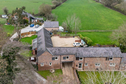 Barn Conversion for sale in Abenbury