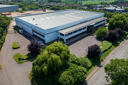 1.5 acres of Warehouse for sale in Newport Pagnell
