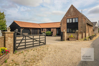 Barn Conversion for sale in Cantley, Limpenhoe and Southwood