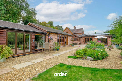 7 acres of House with Land for sale in Belbroughton