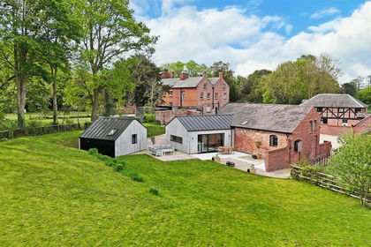 Barn Conversion for sale in Great Ness