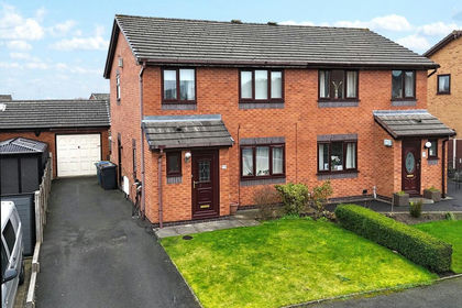 Land for sale in Makerfield