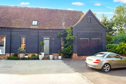 Barn Conversion for sale in Stevenage