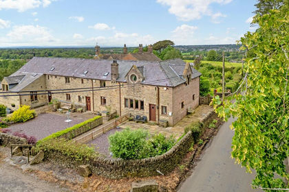 Barn Conversion for sale in Sutton