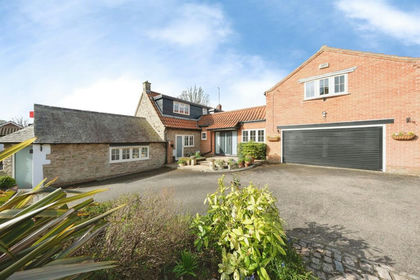 Land for sale in Long Whatton and Diseworth