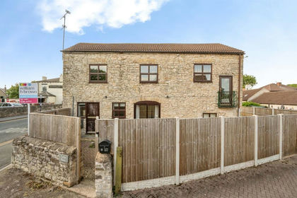 Barn Conversion for sale in Norton