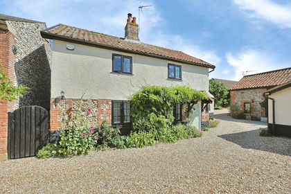 Cottage for sale in Sporle with Palgrave