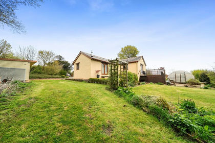 2.5 acres of Barn Conversion for sale in Pontyberem
