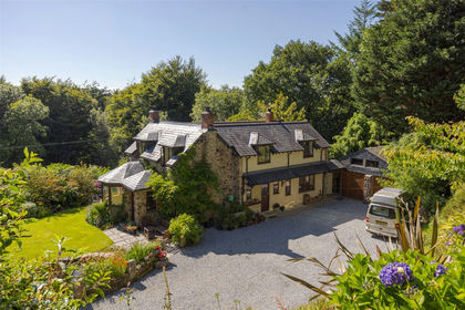 4.5 acres of House with Land for sale in Plymouth