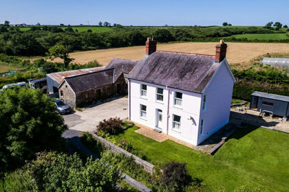 12 acres of Agricultural Land for sale in Cilymaenllwyd