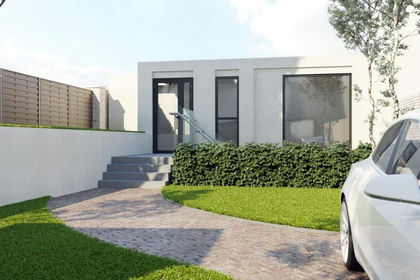 Land for sale in Islington North