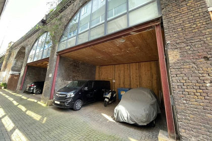 Workshop for sale in Bermondsey and Old Southwark