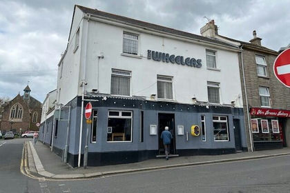 Pub for sale in Torpoint