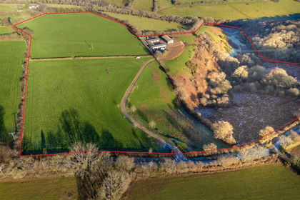 27 acres of Agricultural Land for sale in St. Pinnock