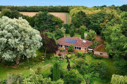 6.1 acres of House with Land for sale in Reepham