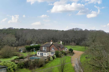 1 acre of Farmhouse for sale in Laughton