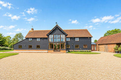 Barn Conversion for sale in Alfold