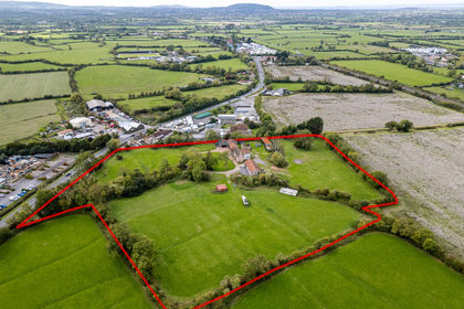 7.7 acres of Land for sale in Puxton