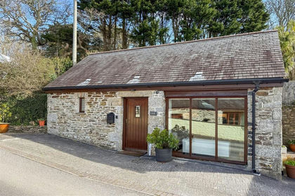 Barn Conversion for sale in Budock