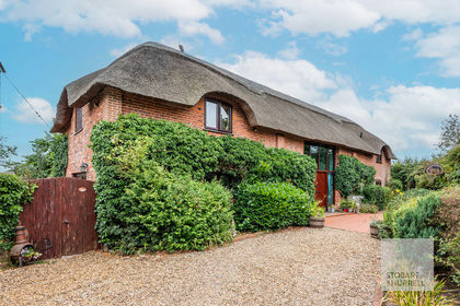 Barn Conversion for sale in Horning
