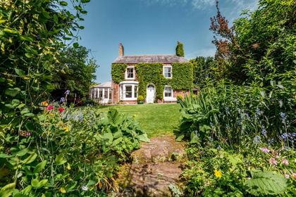 Residential Land for sale in Irthington