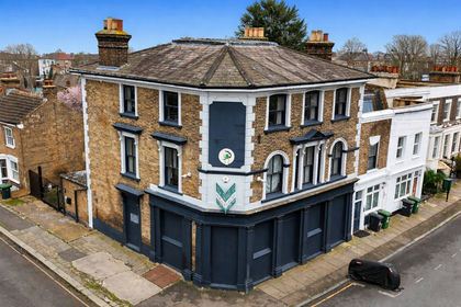 Commercial Land for sale in Lewisham East