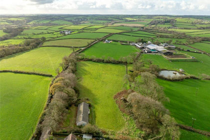 4 acres of House with Land for sale in East Putford