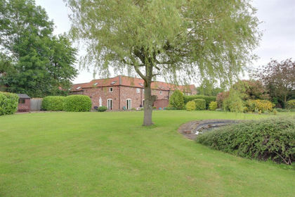 1 acre of Barn Conversion for sale in Molescroft