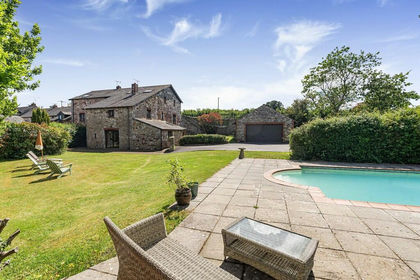3.4 acres of Country Home for sale in Dawlish