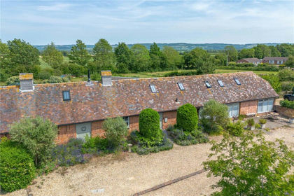 Land for sale in Dumbleton