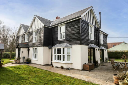 1.3 acres of House with Land for sale in Hougham Without