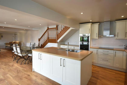 Barn Conversion for sale in Long Bennington