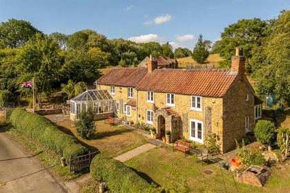 4.8 acres of Agricultural Land for sale in Walesby