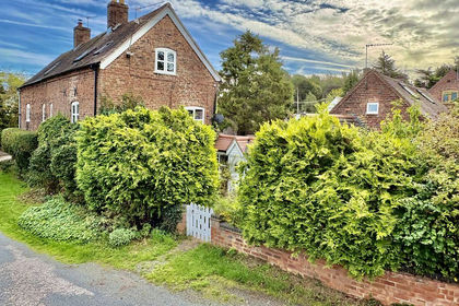 Cottage for sale in Chetwynd Aston and Woodcote