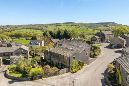 Barn Conversion for sale in Holme Valley