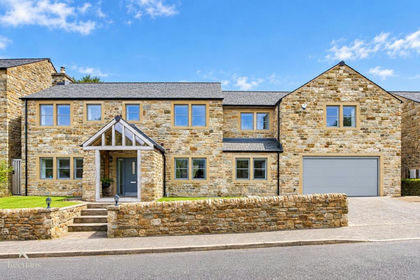 4 acres of House with Land for sale in Rossendale and Darwen