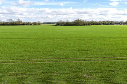 Agricultural Land for sale in Kirtling