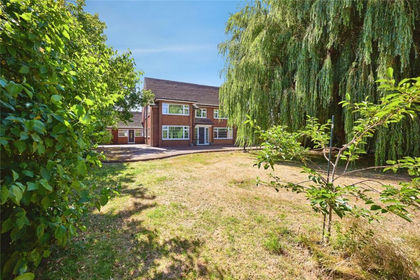 2 acres of House with Land for sale in Fishtoft